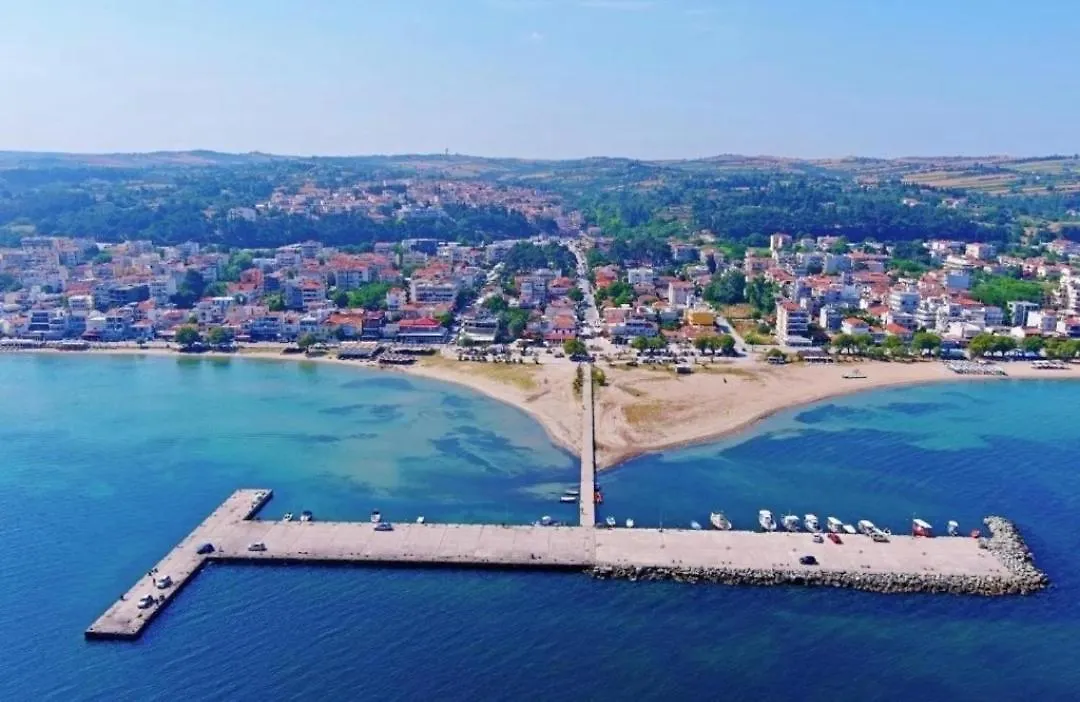 Sea Breeze III Apartment Peraia  Greece